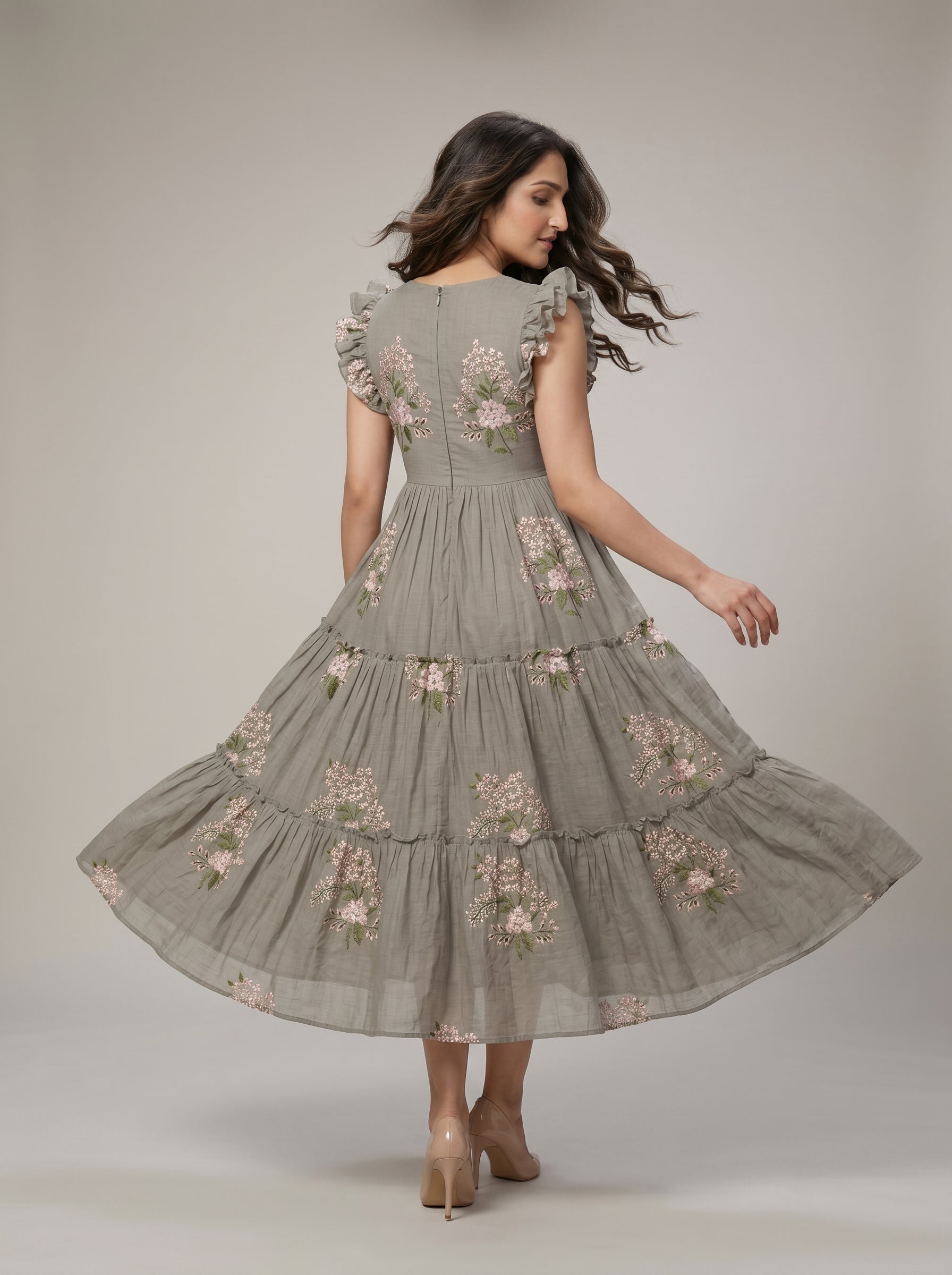 TIERED MIDI DRESS KAMALA - SAGE GREY