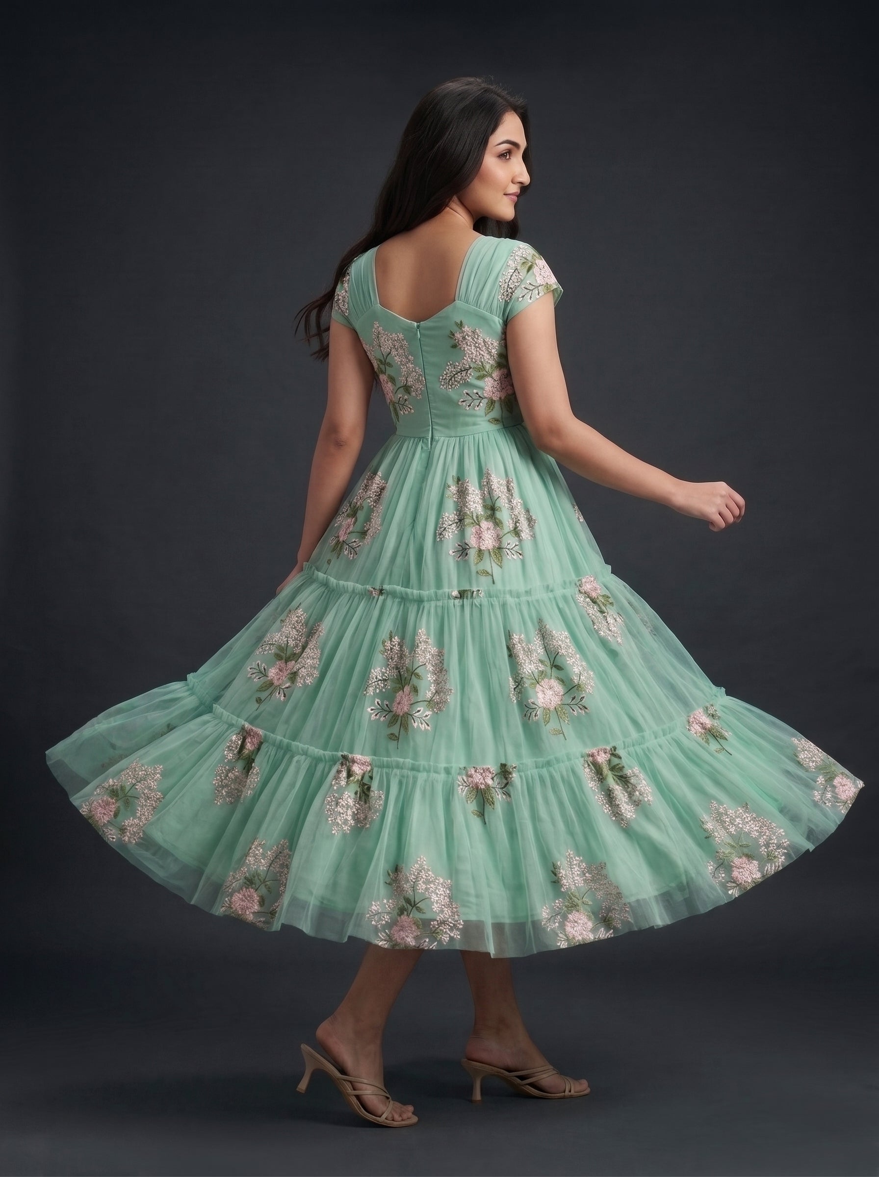 TIERED MIDI DRESS KAMALA - MINT GREEN