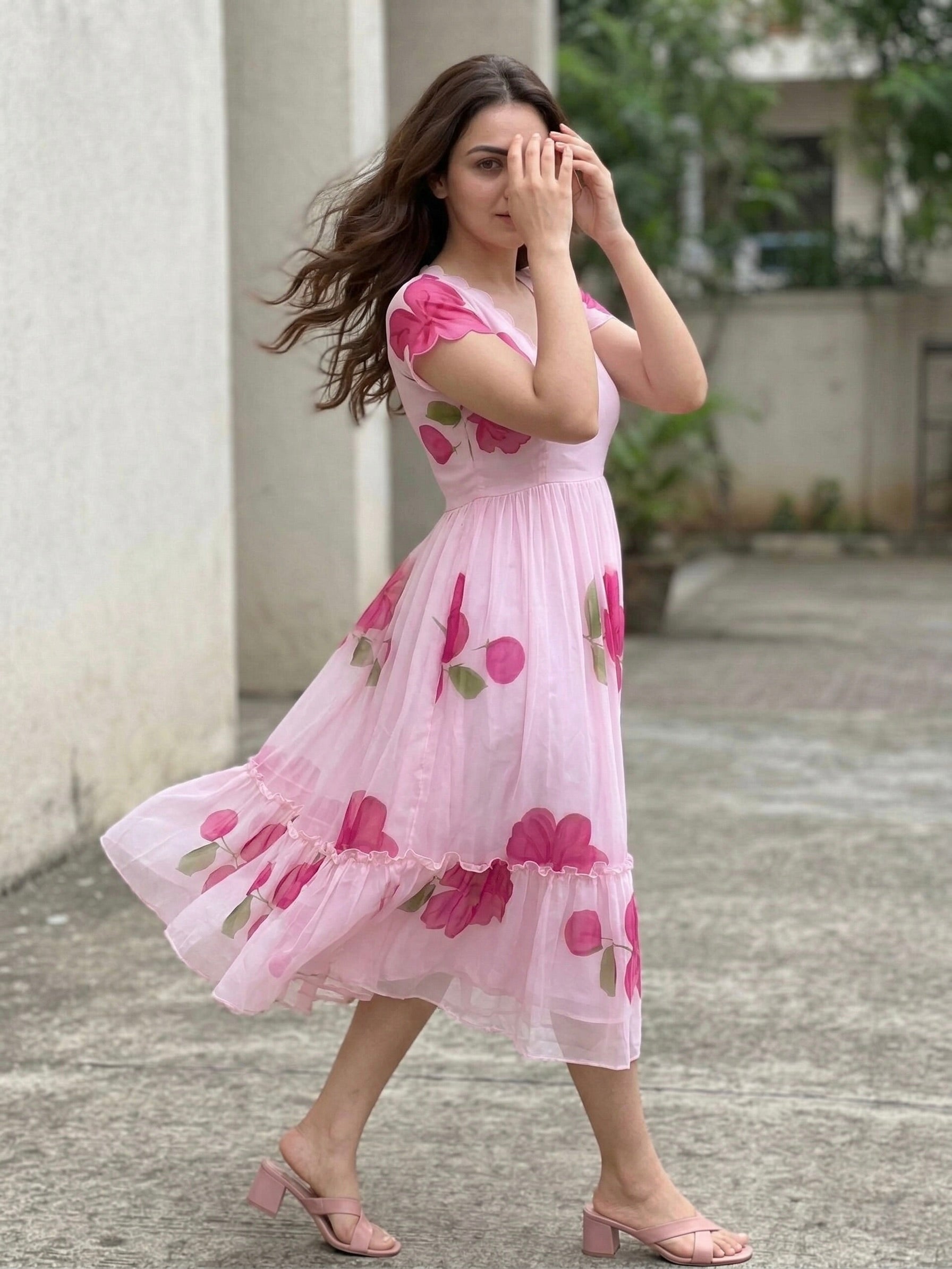Tiered Midi Dress Vasanta - Pink