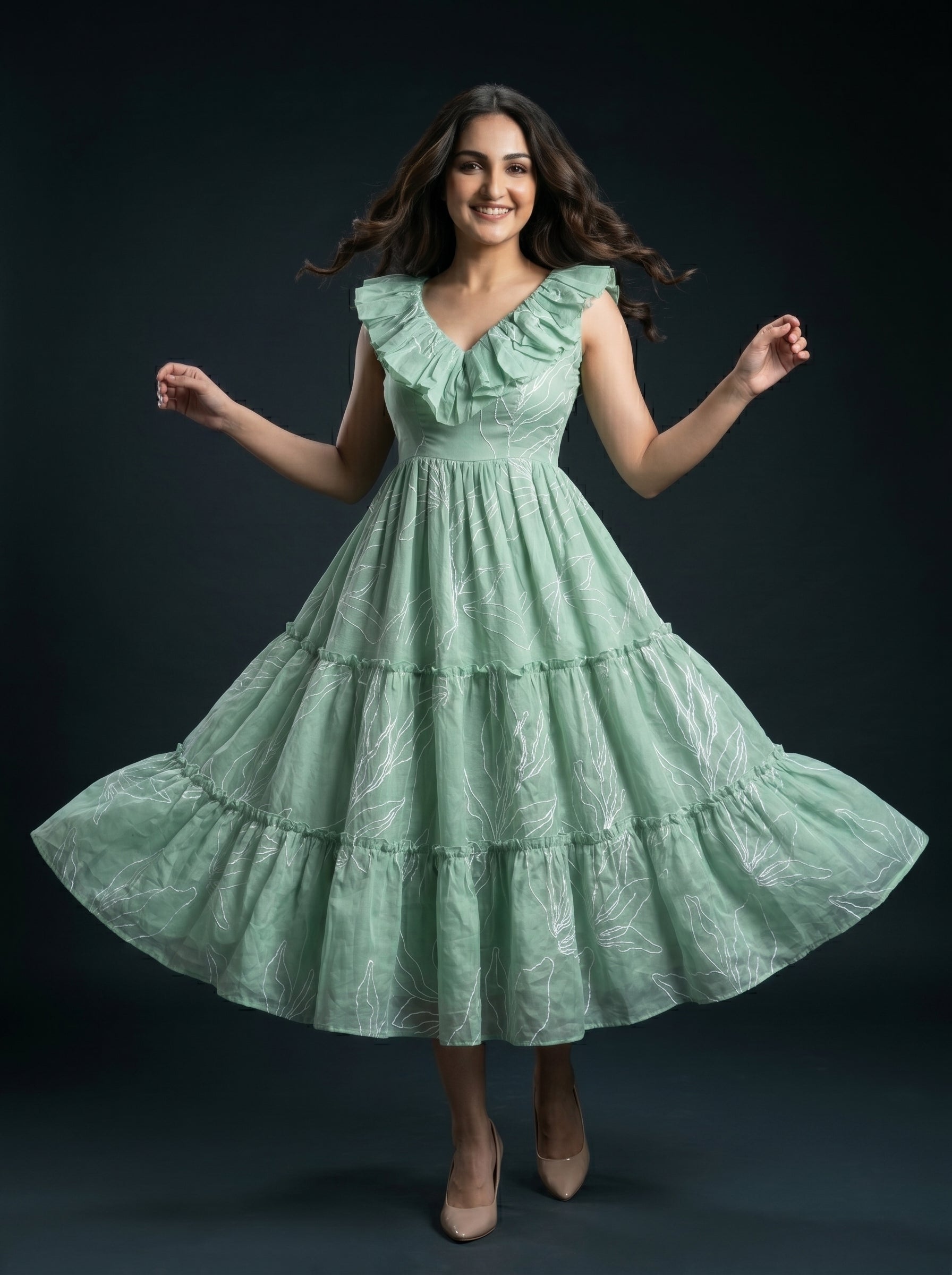 Tiered Midi Dress Kanaka - Leaf Green