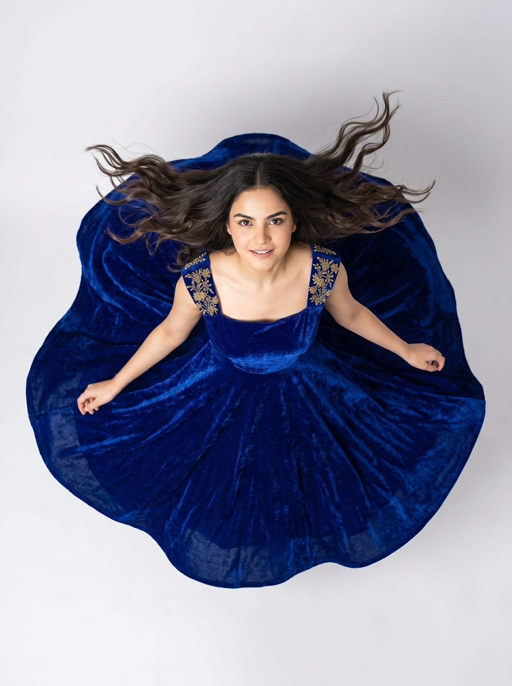 Velvet Midi Dress Rani - Royal Blue